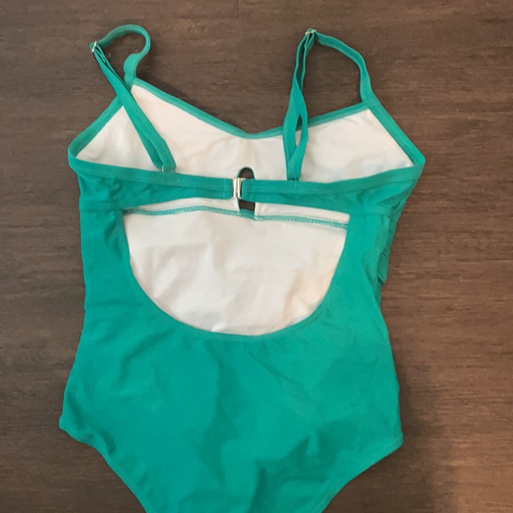 Bathing suit - Picture 2 of 2
